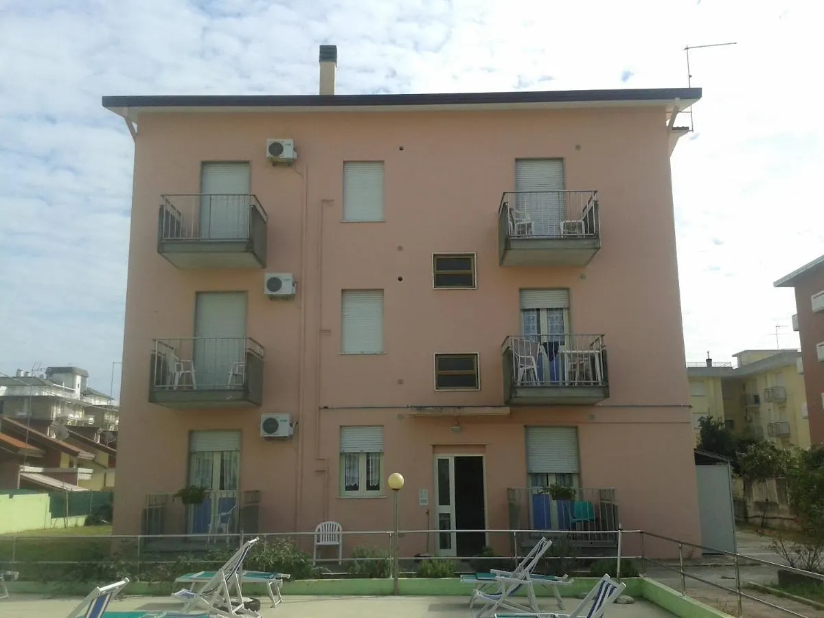 Appartamenti Gilda Lido di Jesolo 0*,  Italy